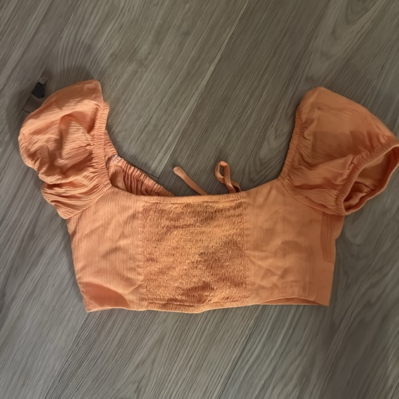 Orange tiny-top Garage - Picture 2 of 2